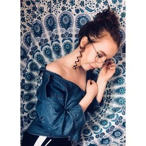 Meet your Posher, Bridgette